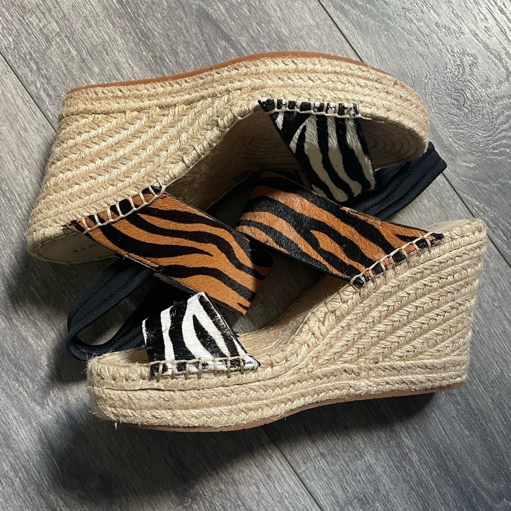 NWT Kenneth Cole Women's Animal Print Wedge espadrilles wedges